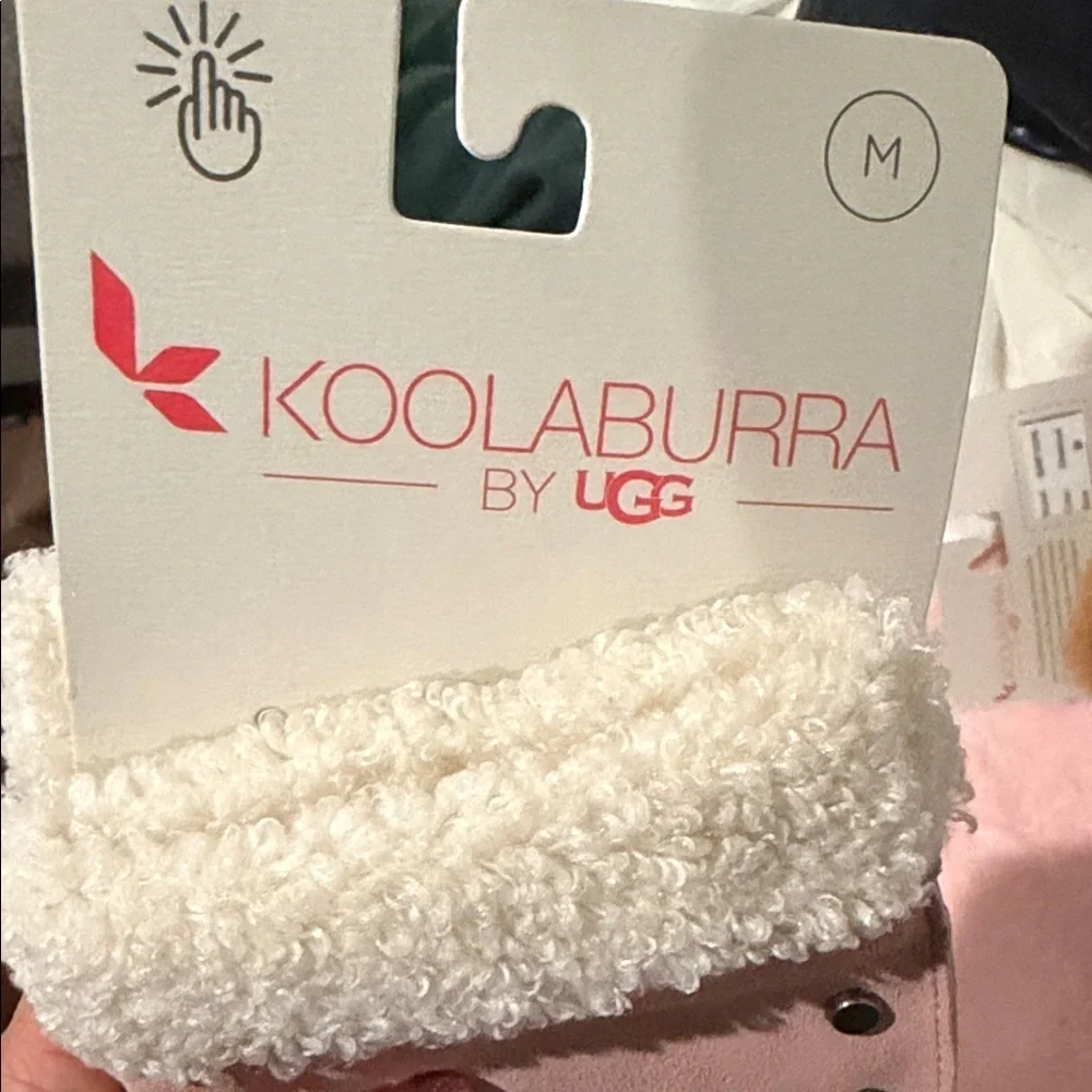 Koolaburra Blush Gloves with Fleece Trim